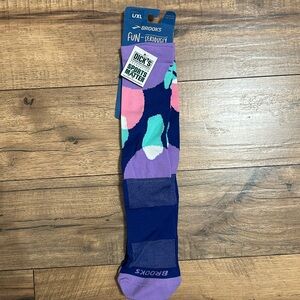 Unisex Brooks Tempo Knit-In Crew Socks